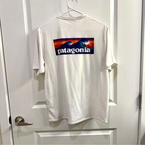 Men’s Patagonia White UPF 50+ Stretch Performance Beach T-Shirt